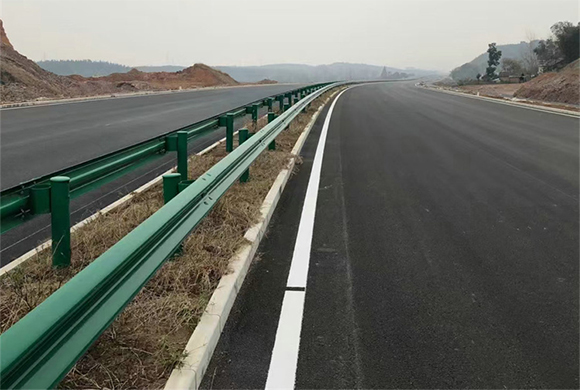 深圳公路波形护栏